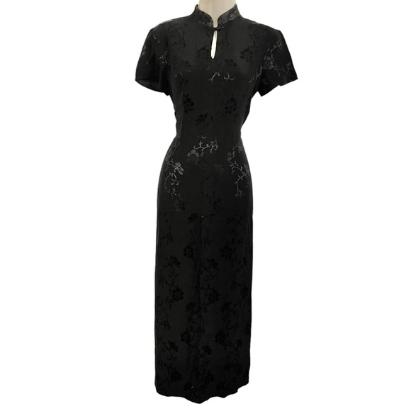 Blue Stem Dresses & Skirts - Blue Stem vintage women floral satin embossed chiffon Chinese maxi size 10 black
